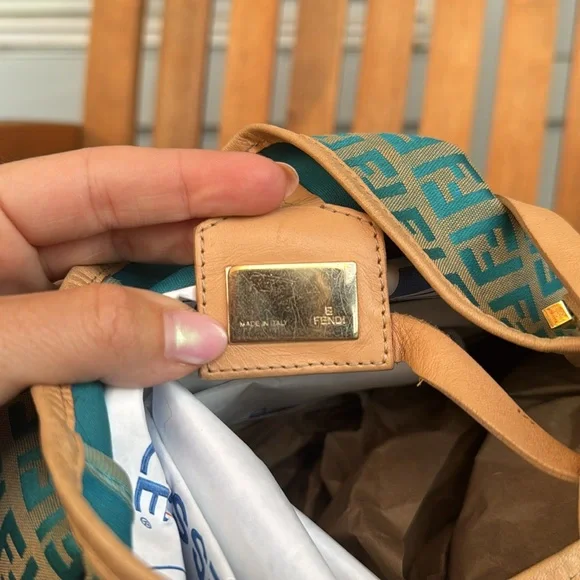 Fendi Zucchino Tote w/ Pouch โ Rare Turquoise Monogram w/ COA - Picture 9 of 15